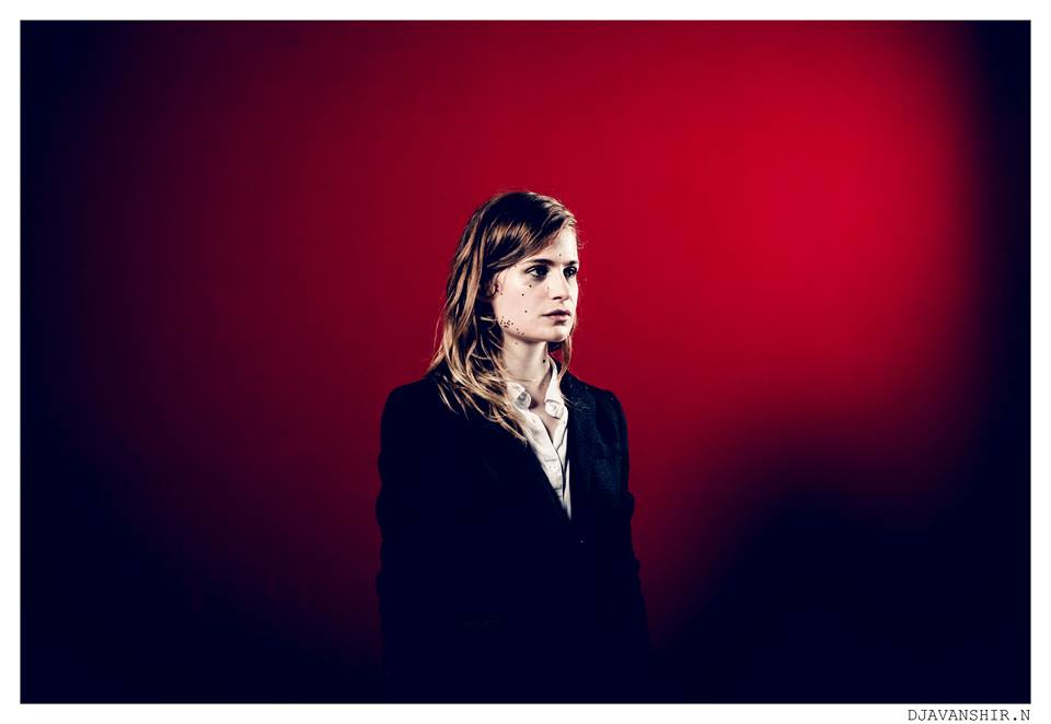 CHRISTINE AND THE QUEENS – Souveraine emprise…