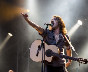 GOGOL BORELLO (photo: Pierre Bourgault, Osheaga)