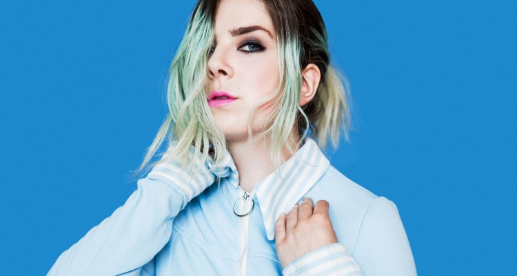 mozarts-sister-photo-blue