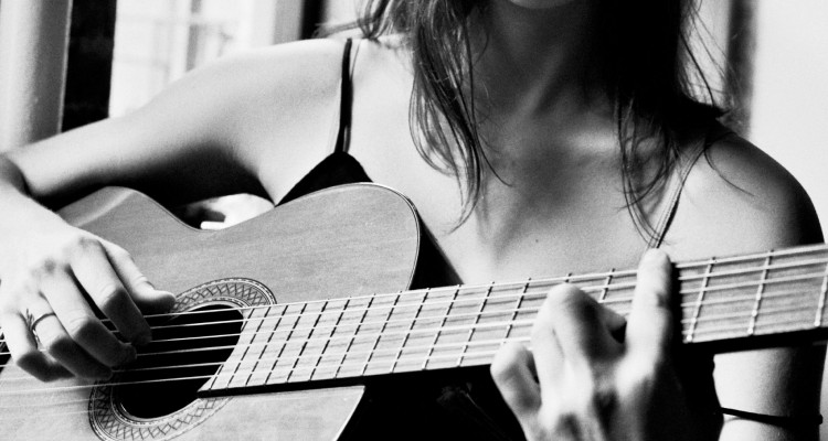 sou-guitar