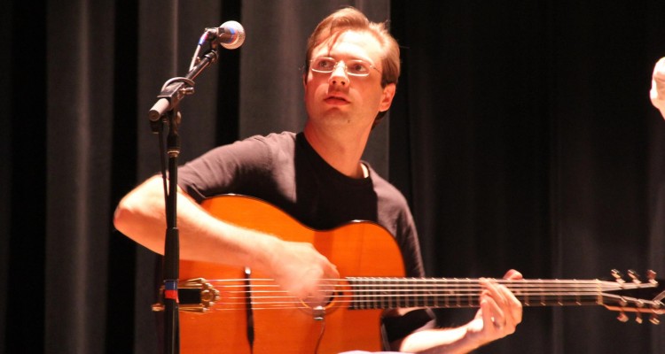 aaron-walker-guitar
