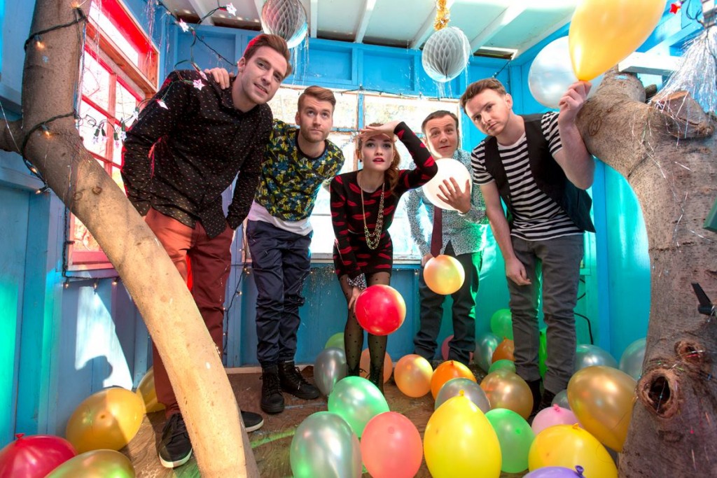 MISTERWIVES: Life can be sunny and simple