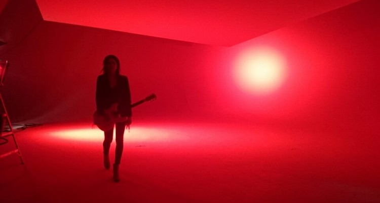 salome-leclerc-rouge