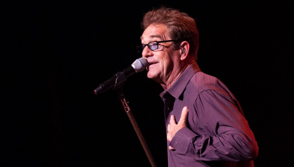 HUEY LEWIS & THE NEWS – Que du vrai!