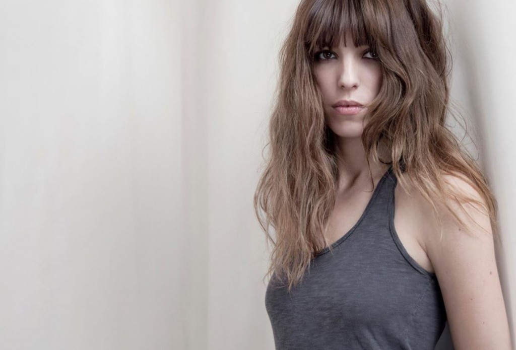 The grey, brown and passé atmosphere of LOU DOILLON