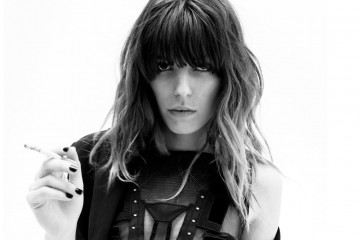 LOU DOILLON – A Name of Her Own