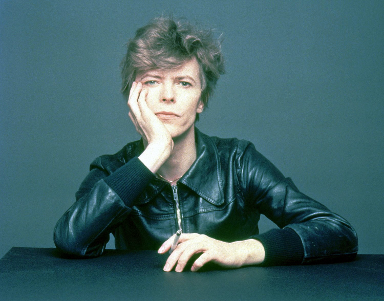 DAVID BOWIE en 25 chansons de ses 25 albums (3)