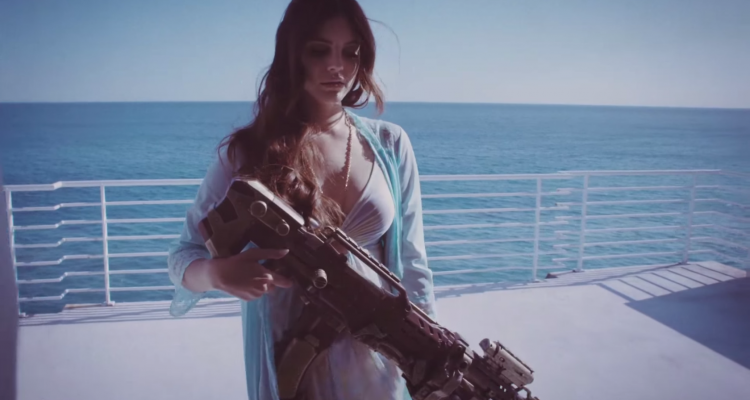 Lana-Del-Rey big machine gun