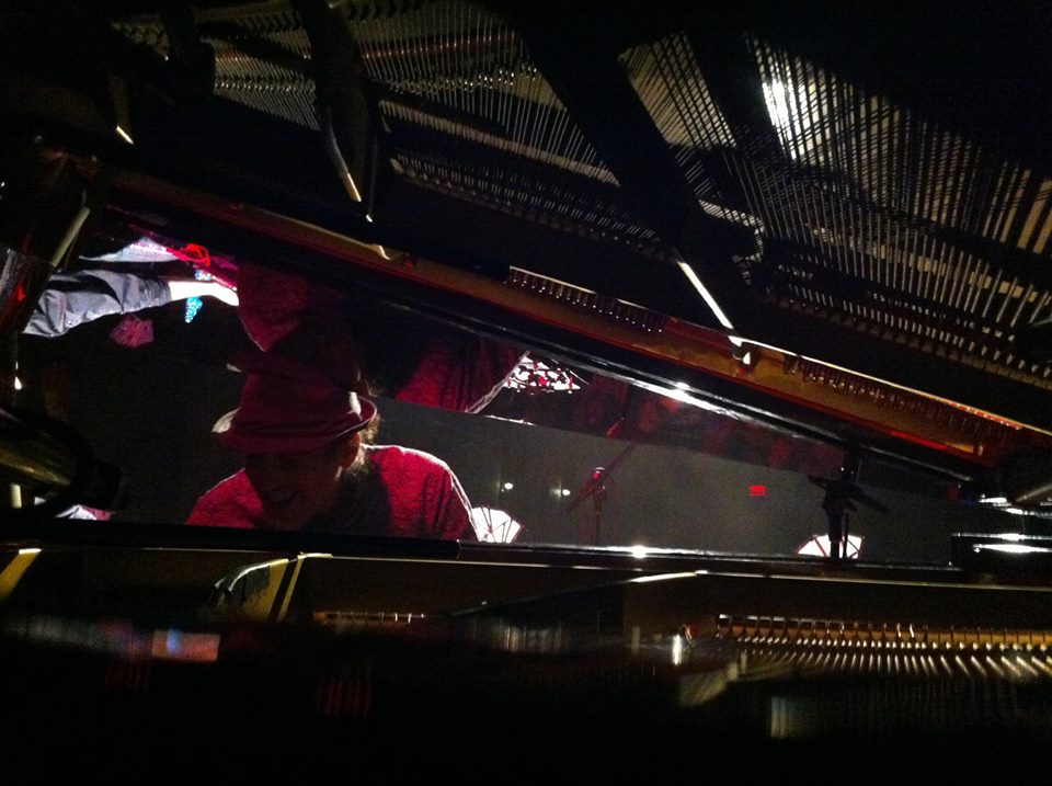 MARTIN LIZOTTE: Flying Solo with Pianolitudes